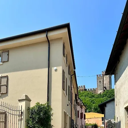 بيت ضيافة L'oleandro 3*